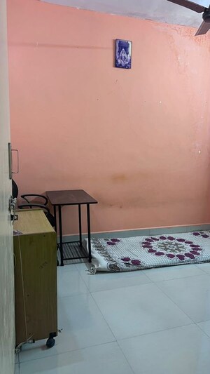 Bedroom in 3 BHK Apartment at Abhishek CHS Shahunagar, Shahunagar – for Rent