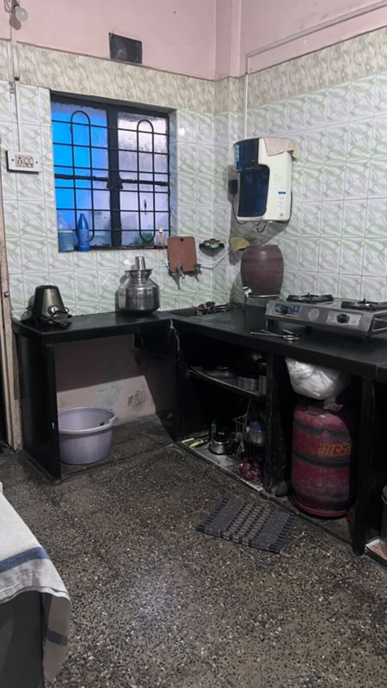Kitchen, abhishek-chs-shahunagar 3 Bedroom 1100 Sq.Ft. Apartment In Shahunagar Pune 10430066