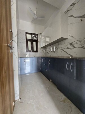 Kitchen in 1 BHK Builder Floor at Chattarpur – for Rent