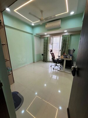 Bedroom in 1 BHK Apartment at Kharghar – for Rent