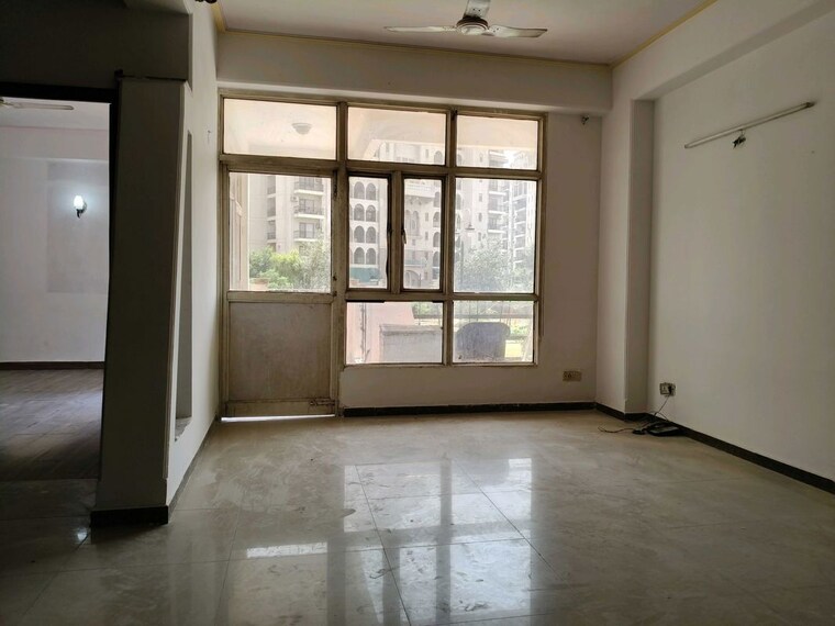 Room, supertech-emerald-court 3.5 Bedroom 2290 Sq.Ft. Apartment In Sector 93a Noida 10429448