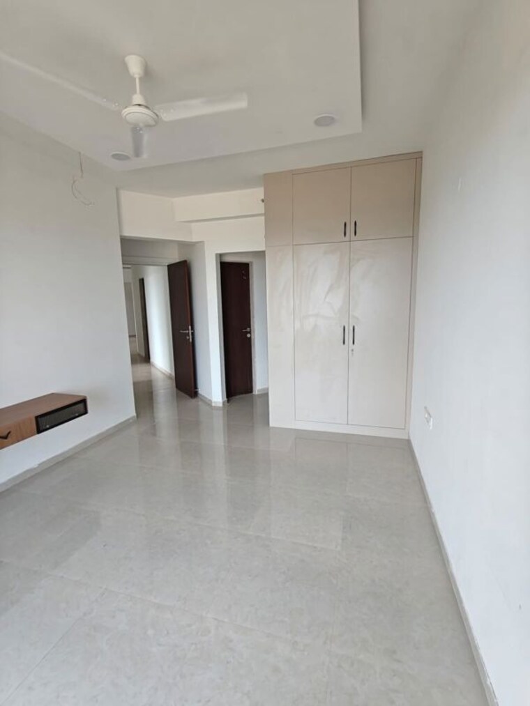 Room, seawoods 4 Bedroom 2400 Sq.Ft. Apartment In Seawoods Navi Mumbai 10430090