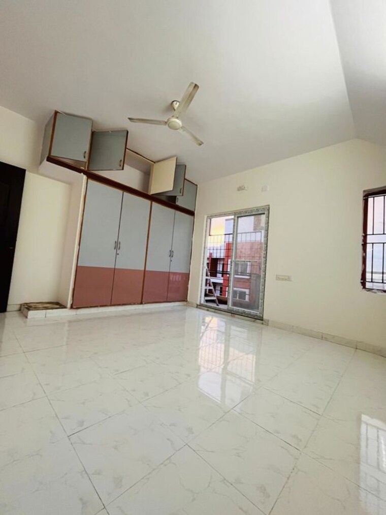 Room, aashrayaa-ruby 3 Bedroom 1800 Sq.Ft. Builder Floor In Kodichikkanahalli Bangalore 10430101