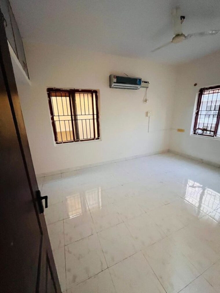 Room, aashrayaa-ruby 3 Bedroom 1800 Sq.Ft. Builder Floor In Kodichikkanahalli Bangalore 10430101