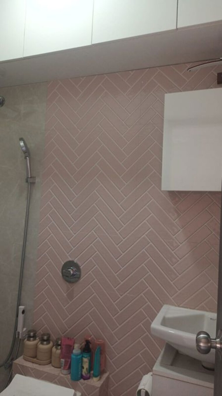 Bathroom, charkop gaon 1 Bedroom 407 Sq.Ft. Apartment In Charkop Gaon Mumbai 10430124