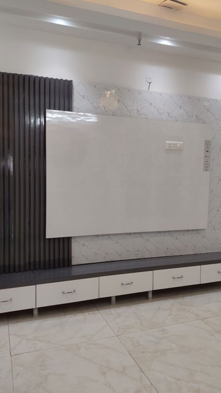 Balcony, gaurs-siddhartham 3 Bedroom 1185 Sq.Ft. Apartment In Siddharth Vihar Ghaziabad 10430145