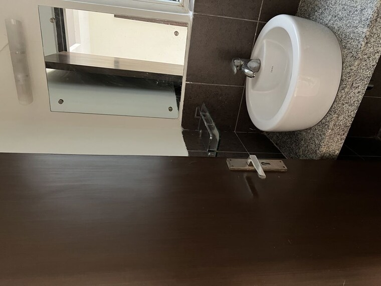 Bathroom, orchid-island 3 Bedroom 1546 Sq.Ft. Apartment In Sector 51 Gurgaon 10430139