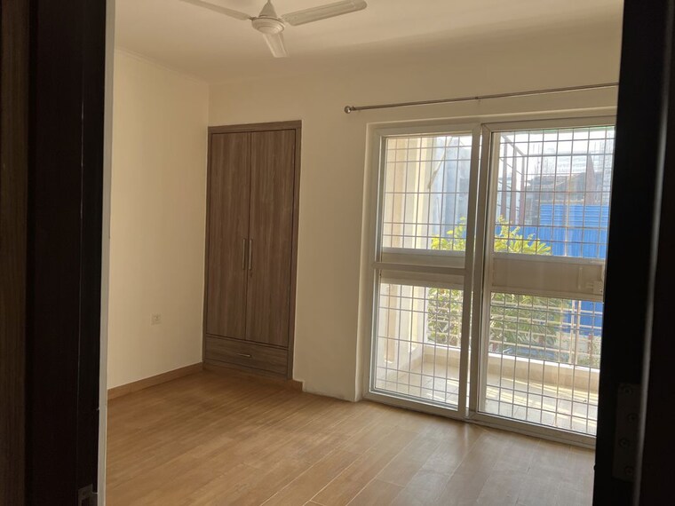 Master Bedroom, orchid-island 3 Bedroom 1546 Sq.Ft. Apartment In Sector 51 Gurgaon 10430139
