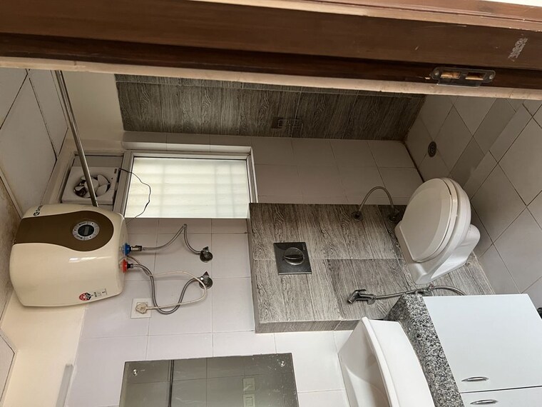Attached Bathroom, orchid-island 3 Bedroom 1546 Sq.Ft. Apartment In Sector 51 Gurgaon 10430139