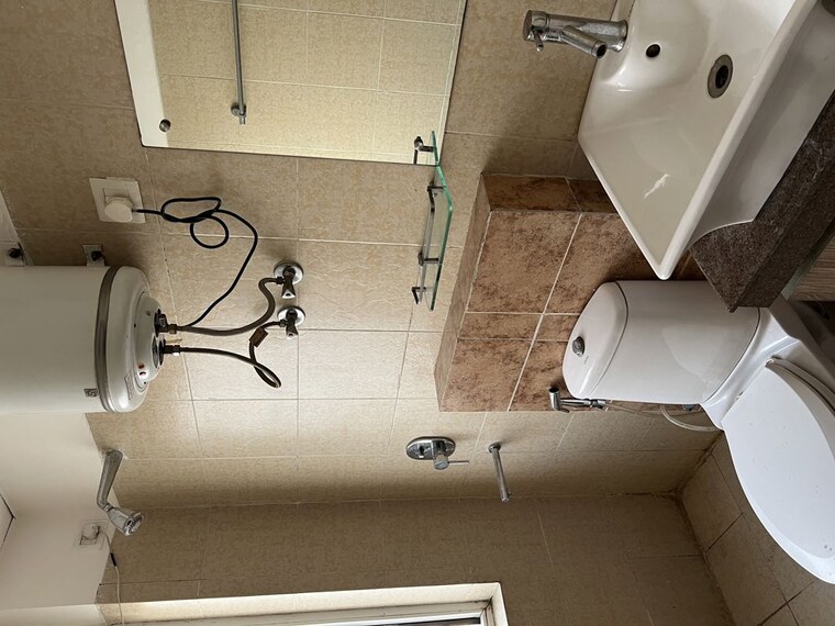 Bathroom, orchid-island 3 Bedroom 1546 Sq.Ft. Apartment In Sector 51 Gurgaon 10430139