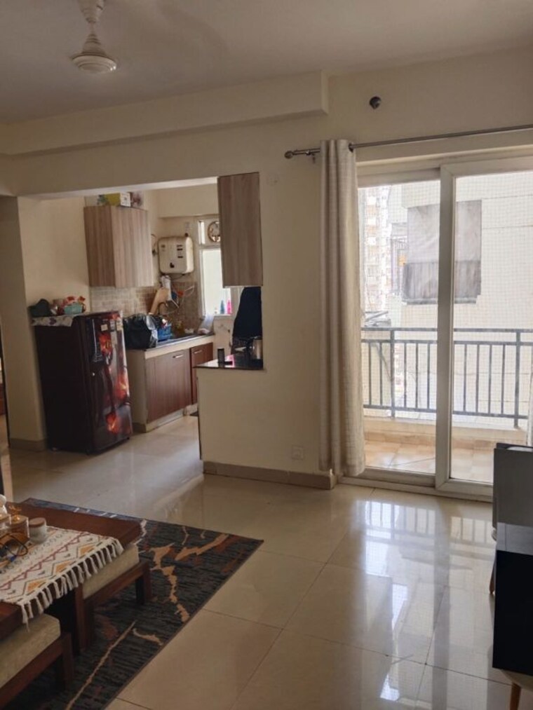 Living Room, sethi-max-royal 2 Bedroom 940 Sq.Ft. Apartment In Sector 76 Noida 10430155