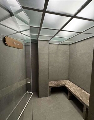 Bathroom in 4 BHK Apartment at Prestige Jasdan Classic, Mahalaxmi – for Rent
