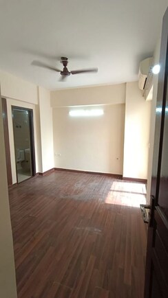 2 BHK Apartment For Rent in Sethi Max Royal