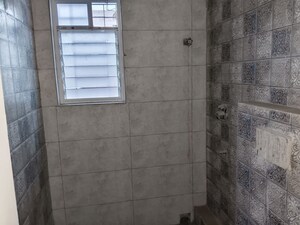 Bathroom in 6 BHK Builder Floor at New Alipore – for Sale
