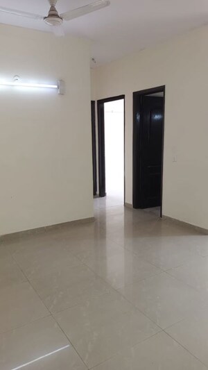 Room in 2 BHK Apartment at Aditya Urban Casa, Sector 78 – for Rent