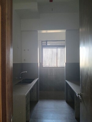 Bathroom in 3 BHK Apartment at Prestige Jasdan Classic, Mahalaxmi – for Rent
