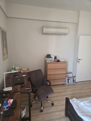 Team Area in 3 BHK Apartment at DLF The Skycourt, Sector 86 – for Rent