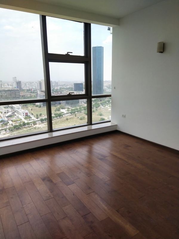 3 BHK + Study Room 1310 Sq.Ft. Apartment in Emaar Emerald Estate