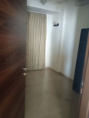 Building Lobby in 3.5 BHK Apartment at Emaar Emerald Estate, Sector 65 – for Rent