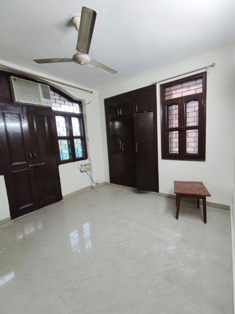 Living Room, auto market 3 Bedroom 2550 Sq.Ft. Builder Floor In Auto Market Gurgaon 10427629