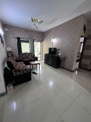 Living Room in 3 BHK Builder Floor at Auto Market – for Rent