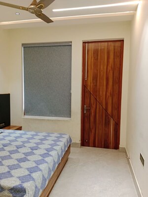 Room in 2 BHK Builder Floor at Model Town – for Rent