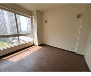 Room in 5 BHK Penthouse at Indiabulls Enigma, Sector 110 – for Sale