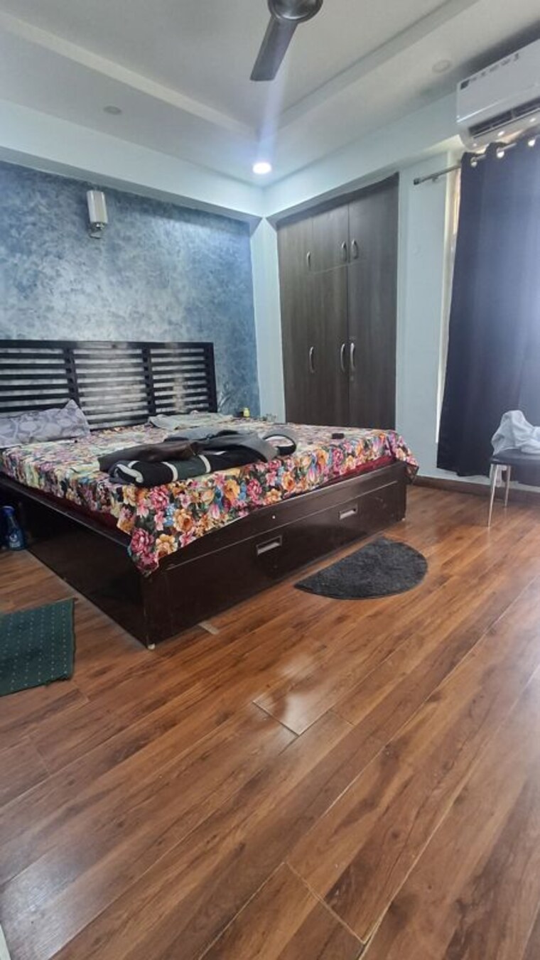 Bedroom, aims-golf-city 3 Bedroom 1350 Sq.Ft. Apartment In Sector 75 Noida 10430288
