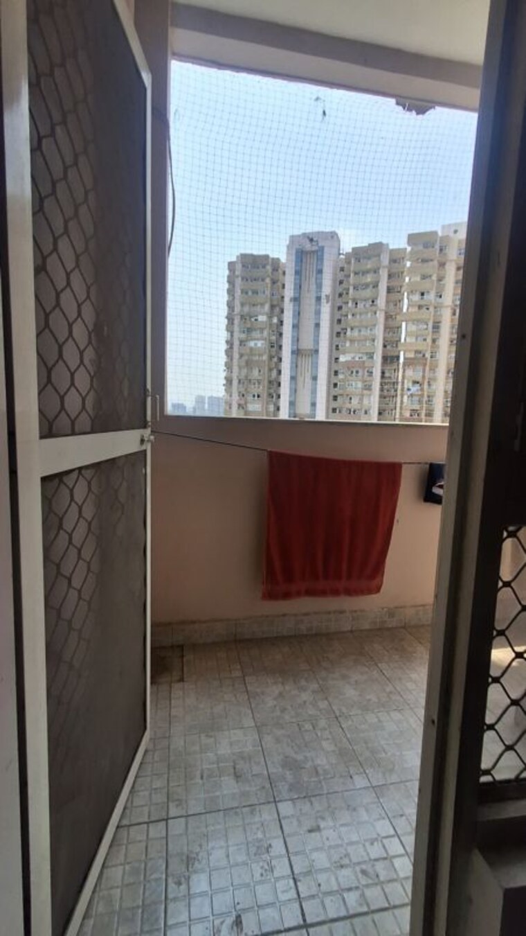 Balcony, aims-golf-city 2.5 Bedroom 1150 Sq.Ft. Apartment In Sector 75 Noida 10430290