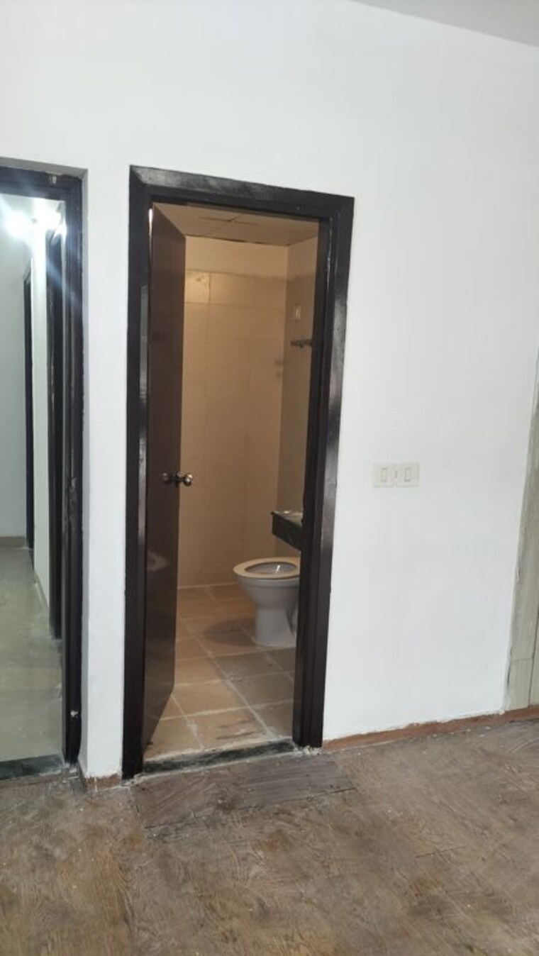 undefined, bptp-park-81 3 Bedroom 275 Sq.Yd. Builder Floor In Sector 81 Faridabad 10430294