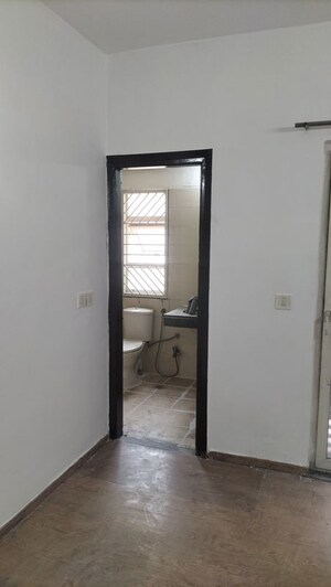Room in 3 BHK Builder Floor at BPTP Park 81, Sector 81 – for Rent