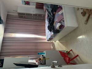 Room in 2 BHK Apartment at Aurum Q Residences, Ghansoli – for Sale