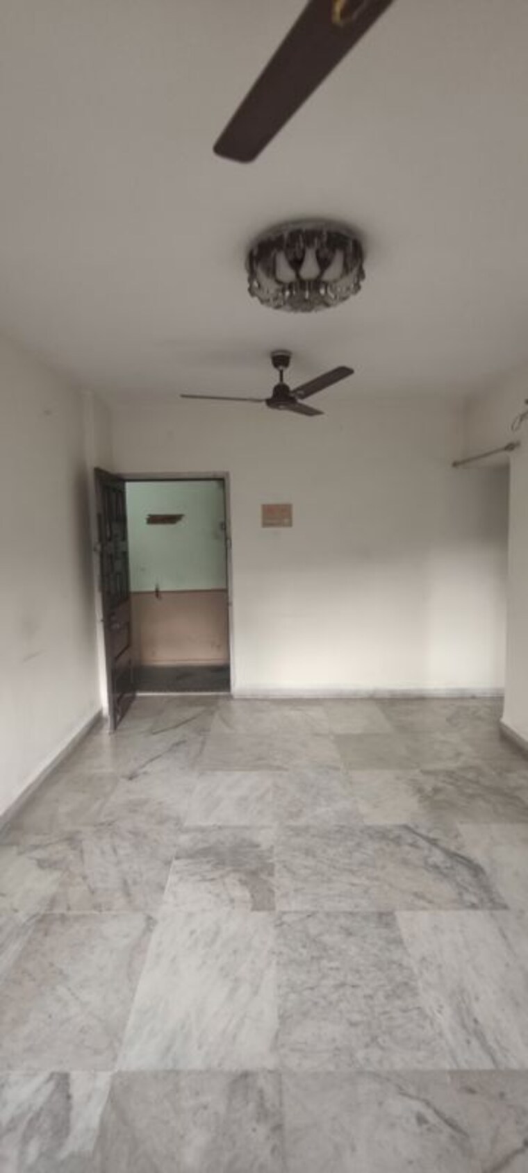 Room, kolbad Studio 400 Sq.Ft. Apartment In Kolbad Thane 10430302