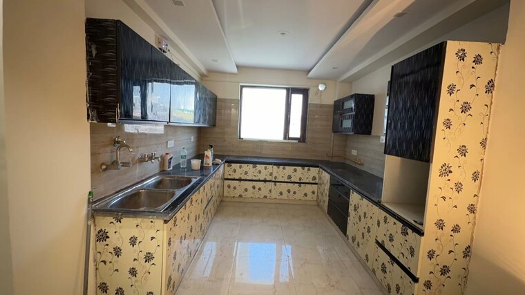 Kitchen, green fields colony 4 Bedroom 3250 Sq.Ft. Builder Floor In Green Fields Colony Faridabad 10430307