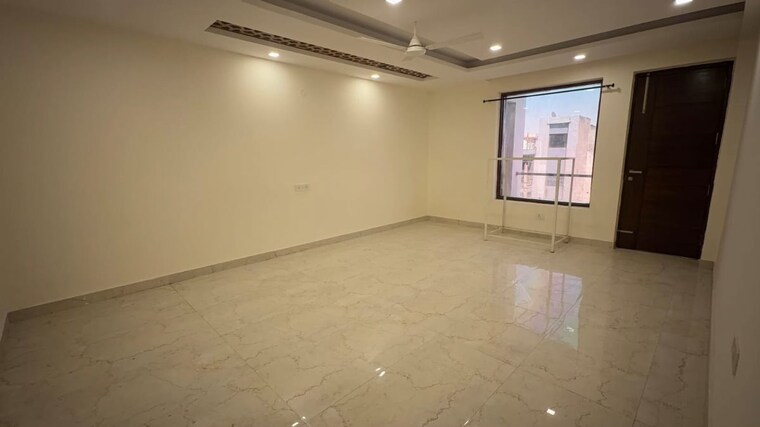 Room, green fields colony 4 Bedroom 3250 Sq.Ft. Builder Floor In Green Fields Colony Faridabad 10430307