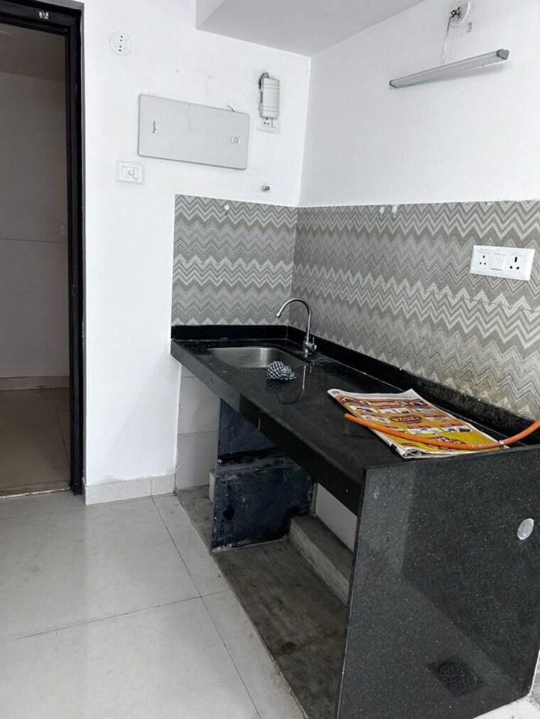 Kitchen, lodha-majiwada-tower-5 1 Bedroom 280 Sq.Ft. Apartment In Majiwada Thane 10430308
