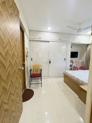 Bathroom in 1 BHK Apartment at Haware Engineers Nehrunagar, Kurla – for Rent