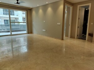 Room in 3 BHK Builder Floor at Greater Kailash Part 3 – for Rent