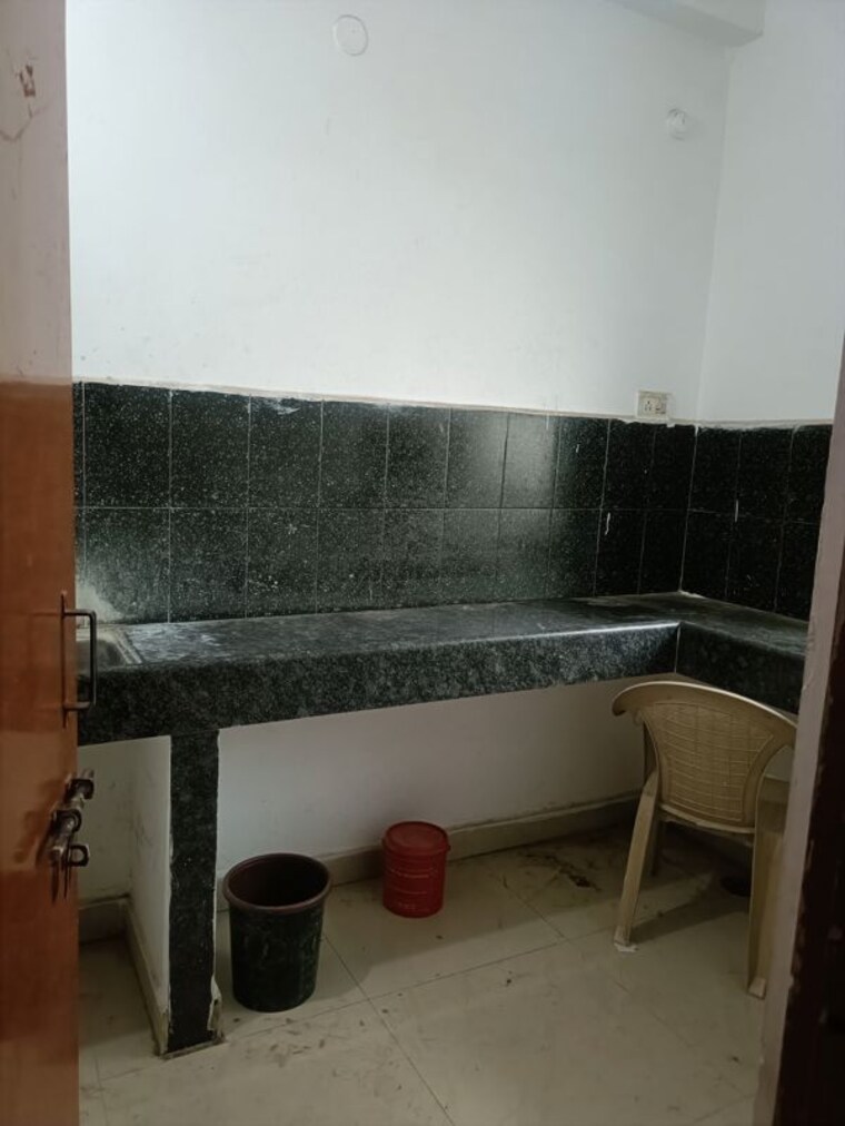 Kitchen, ayyanna-pride Commercial Office Space 2000 Sq.Ft. In Madhapur Hyderabad 10430336