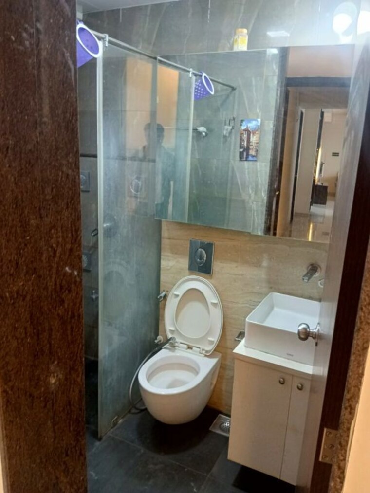 Bathroom, pharande-puneville 3 Bedroom 1570 Sq.Ft. Apartment In Punawale Pune 10430348