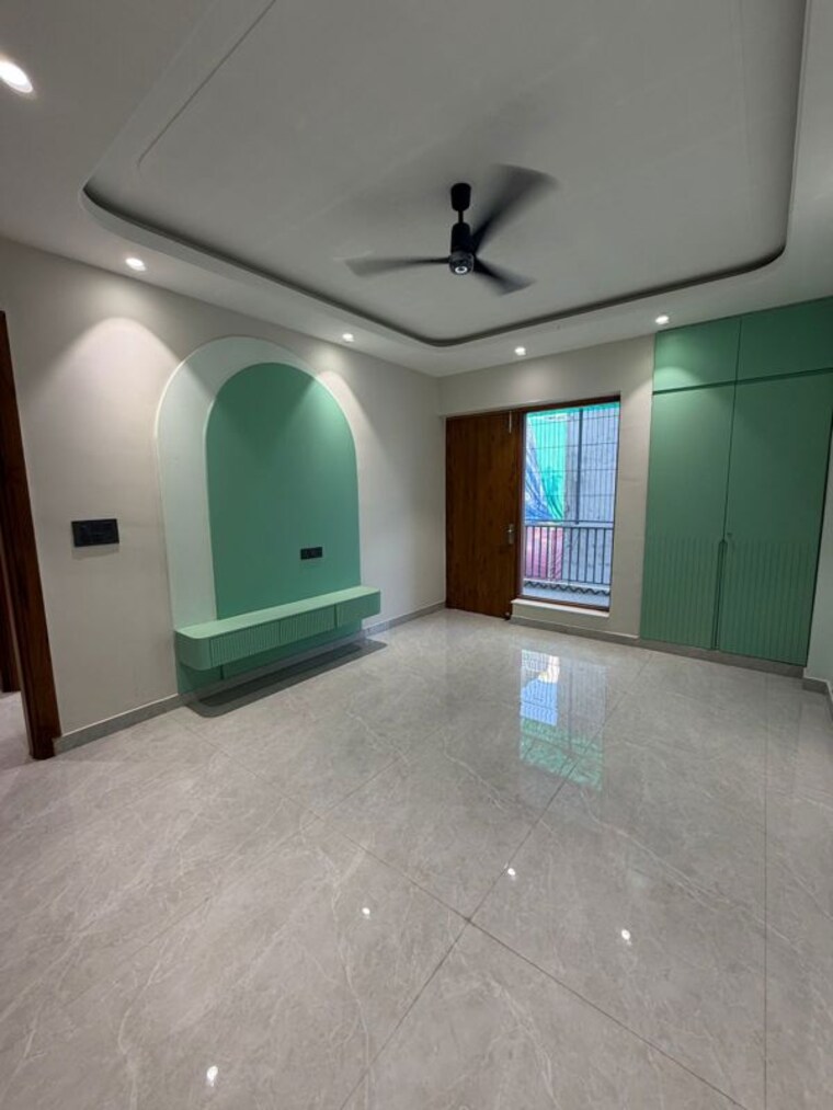 Room, green fields colony 4 Bedroom 3600 Sq.Ft. Builder Floor In Green Fields Colony Faridabad 10430386