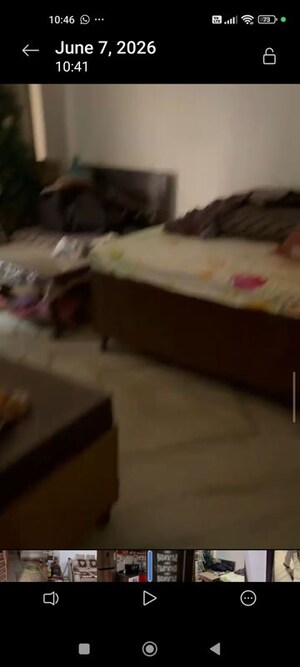 Bedroom in 3 BHK Builder Floor at Landcraft Golf Links, Pandav Nagar – for Sale