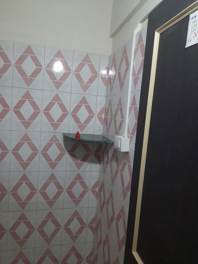 Bathroom, siddarth nagar society 1 Bedroom 600 Sq.Ft. Apartment In Siddarth Nagar Society Pune 10430383