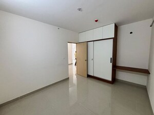 Room in 3 BHK Apartment at Vasantha Vallabha Nagar (vv Nagar) – for Rent