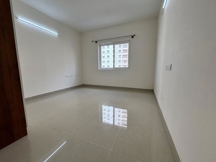 Room, vasantha vallabha nagar vv nagar  3 Bedroom 1300 Sq.Ft. Apartment In Vasantha Vallabha Nagar (vv Nagar) Bangalore 10430461