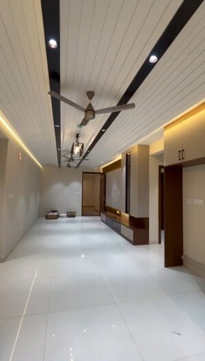 Room in 3 BHK Apartment at Prestige Tranquil, Kokapet – for Rent