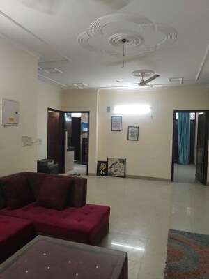 Living Room in 3 BHK Builder Floor at Ardee City, Sector 52 – for Rent