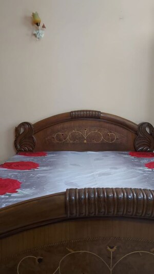Bedroom in 3 BHK Builder Floor at Ardee City, Sector 52 – for Rent