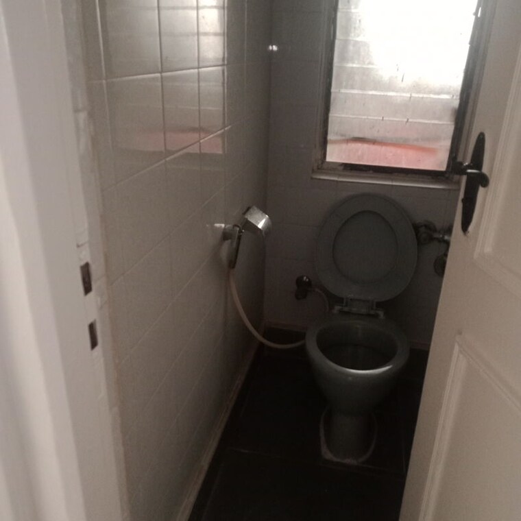 Bathroom, hiranandani-gardens-canna 1 Bedroom 470 Sq.Ft. Apartment In Powai Mumbai 10430511