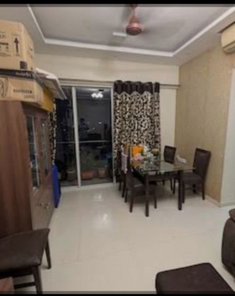 Living Room, lodha-sterling-tower-h 2 Bedroom 820 Sq.Ft. Apartment In Kolshet Road Thane 10430554